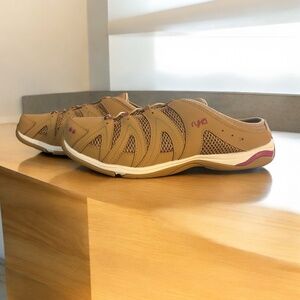 Ryka Tangie Slip on Mule Sneaker Women's Size 10
